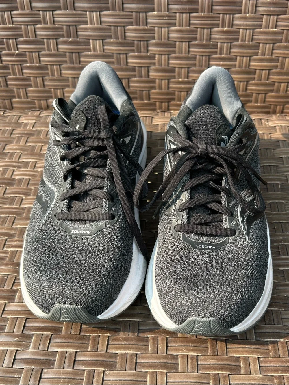 Saucony Women’s Echelon Athletic Shoes Size 8.5